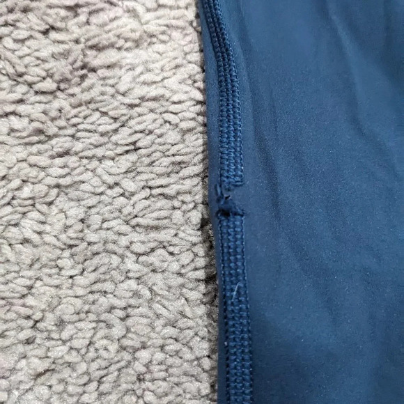 Everlane The Perform Regular Leggings in Blue Medium, Flawed - Picture 4 of 8